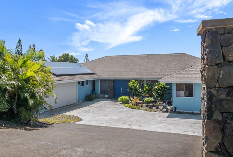 94-5824 KILO MAKANI PL, Naalehu, HI 96772