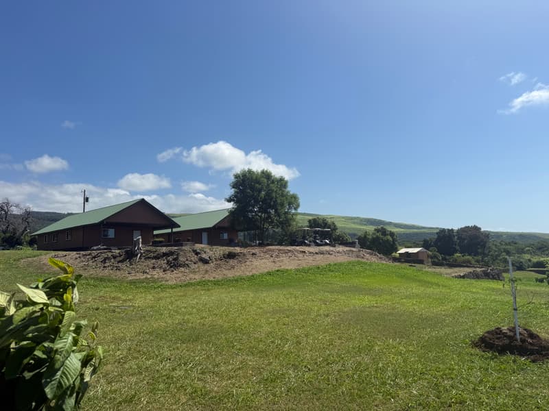 94-1547 KAALUALU RD, Naalehu, HI 96772