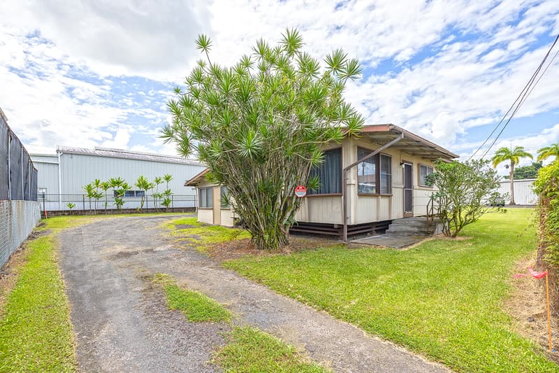 378 LANIKAULA ST, Hilo, HI 96720