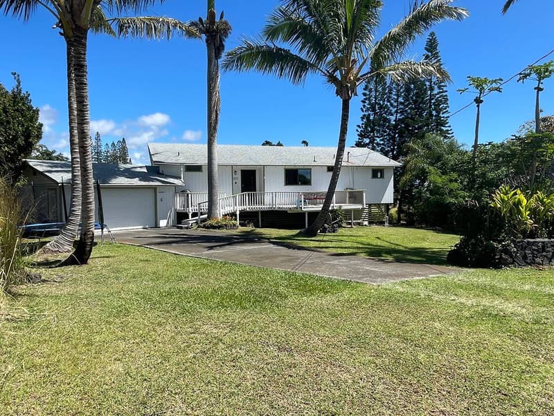 94-5868 KANALOA PL, Naalehu, HI 96772