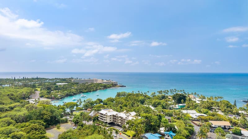 78-7100 KAMEHAMEHA III RD #206, Kailua Kona, HI 96740