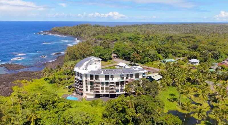 2405 KALANIANAOLE AVE #402, Hilo, HI 96720