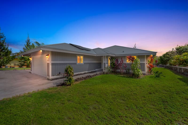 94-6661 KAMAOA RD, Naalehu, HI 96772