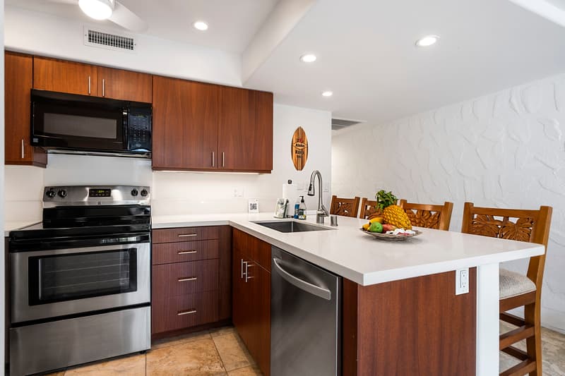 75-6082 ALII DR #A104, Kailua-Kona, HI 96740