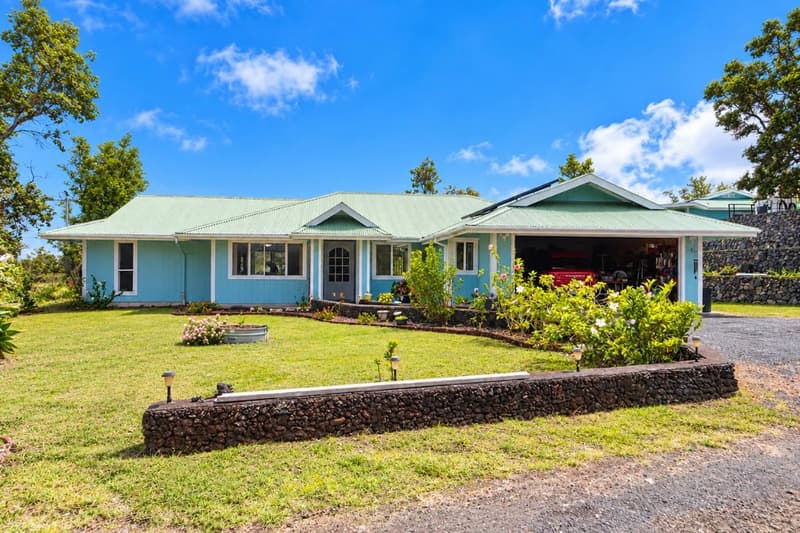 92-1253 LEILANI MAKAI RD, Captain Cook, HI 96704