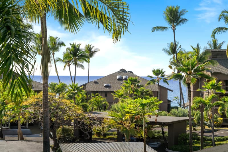 78-261 MANUKAI ST #803, Kailua Kona, HI 96740