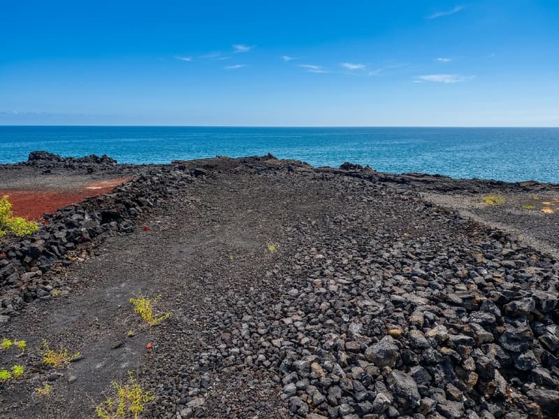 KAI AVE, Captain Cook, HI 96704