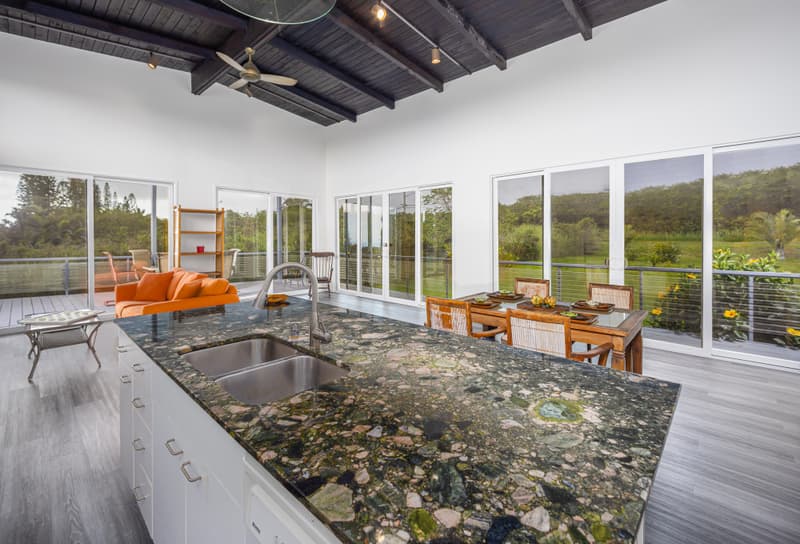 94-1669 LEWA LANI ST, Naalehu, HI 96772