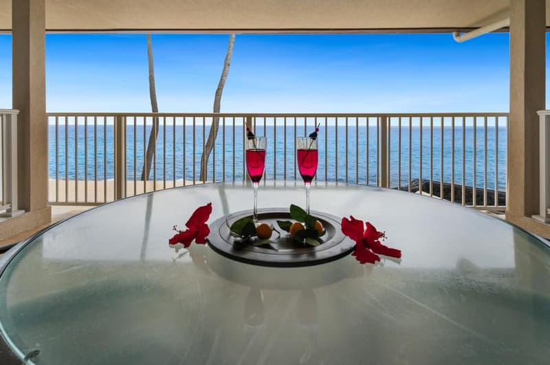 77-6452 ALII DR #203, Kailua-Kona, HI 96740