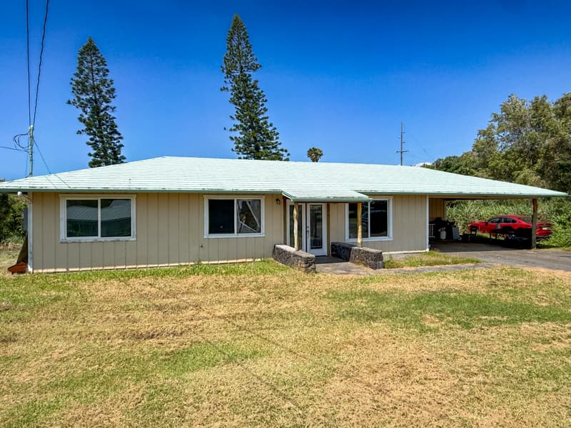 94-1979 WAKEA AVE, Naalehu, HI 96772