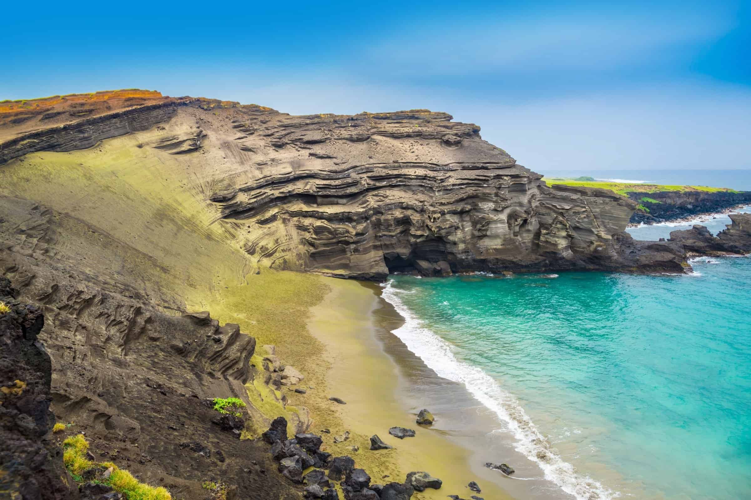Big Island Hawaii coastal cliffs and beach, Kona and Kohala Coast oceanfront scenery, luxury real es.